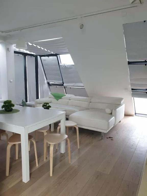 Betariel'Com Hauptbahnhof Apartment Vienna 0*,  Austria