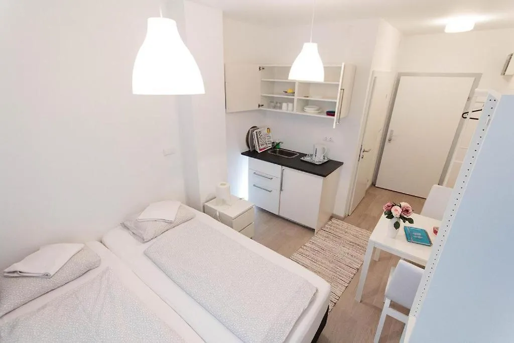 Betariel'Com Hauptbahnhof Apartment Vienna 0*,  Austria