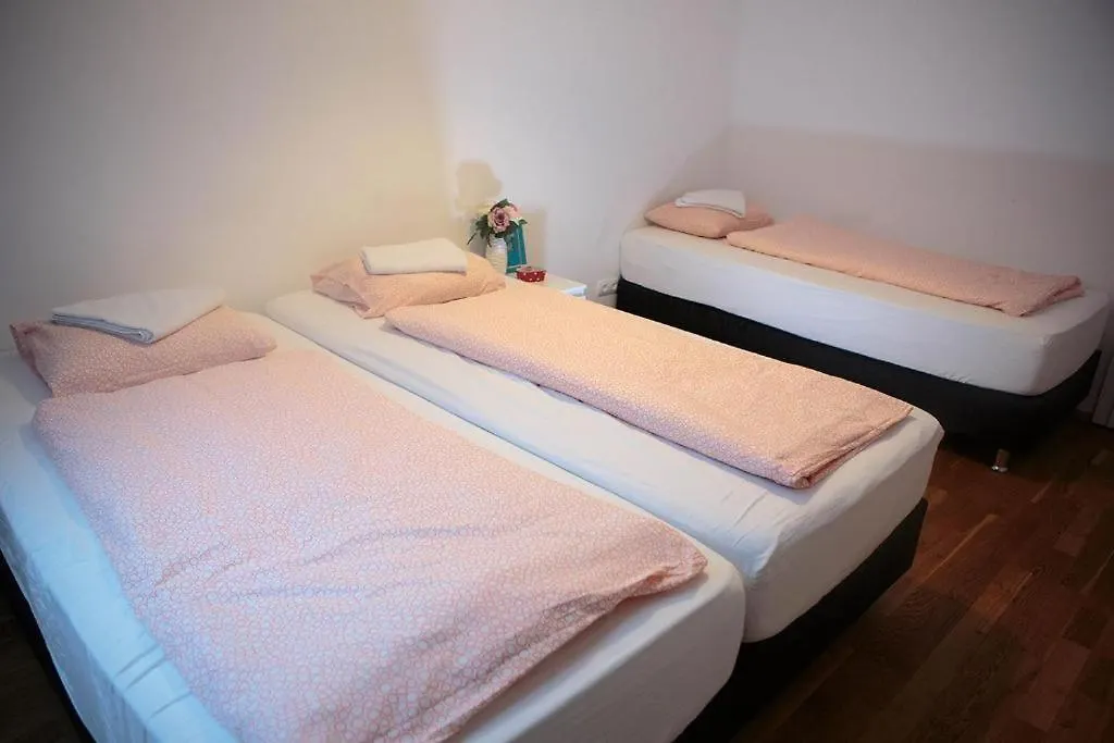 Betariel'Com Hauptbahnhof Apartment Vienna Austria